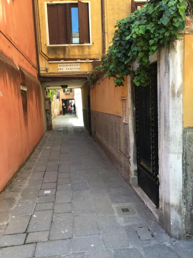 Appartamento Carbona Sconta Venedig Exterior foto